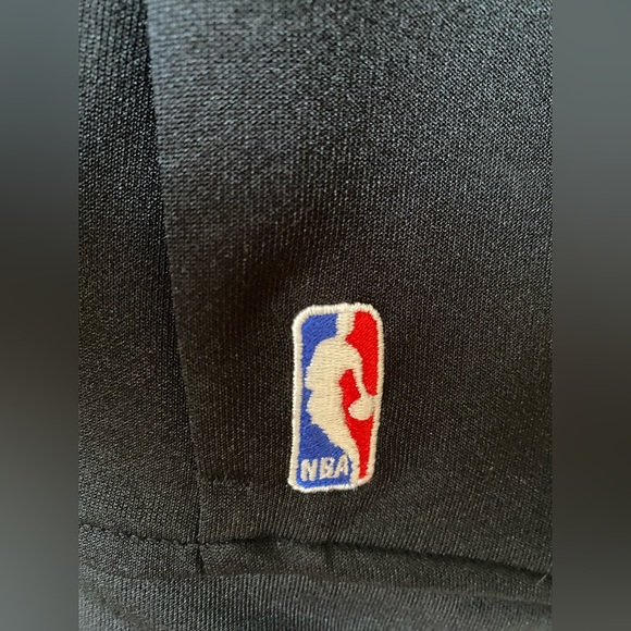 NBA Brooklyn Nets Sweater Women - Picture 6 of 7